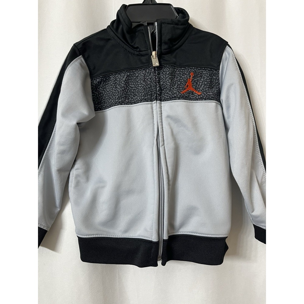 Air Jordan Brand Jumpman toddler 24 months Black Gray Jacket Athletic Logo H42